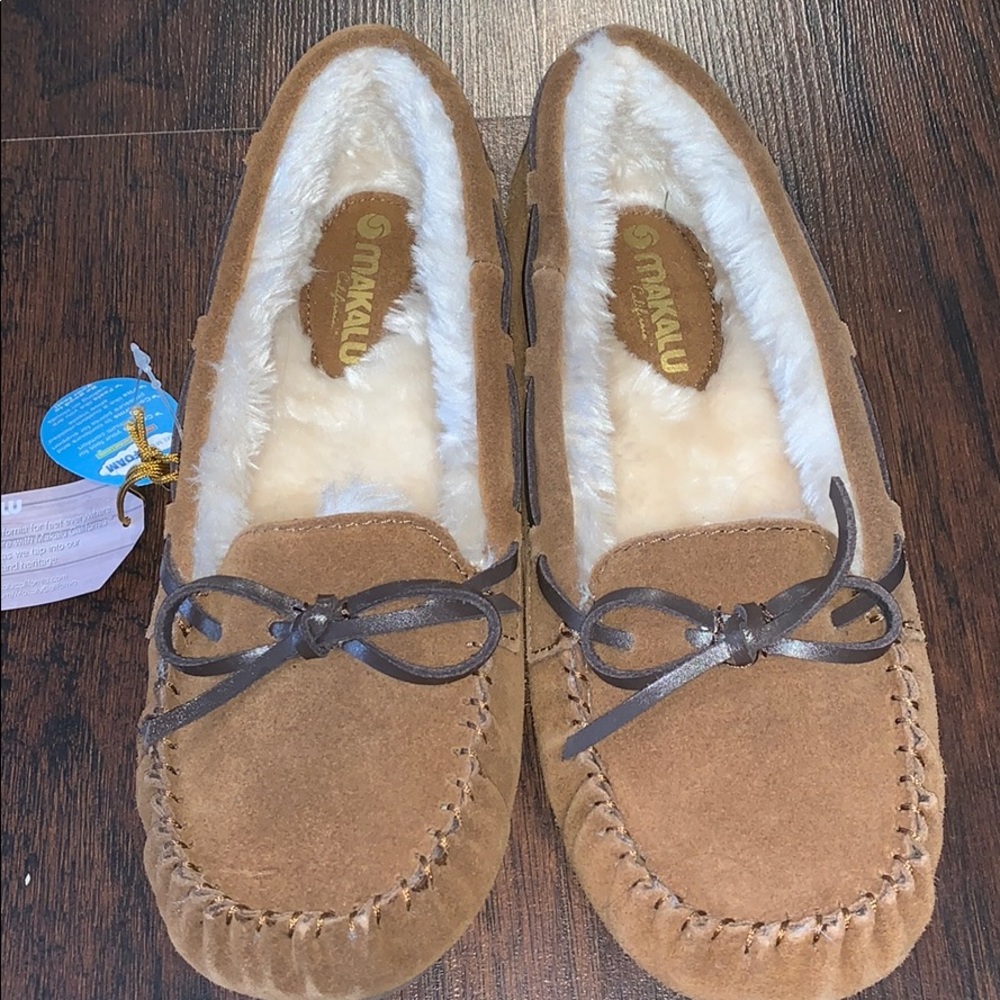 Moccasin shoes